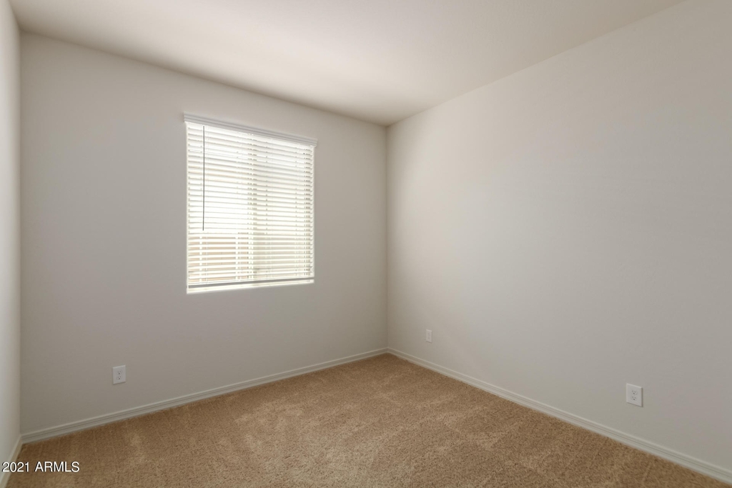 25417 S 229th Place - Photo 18