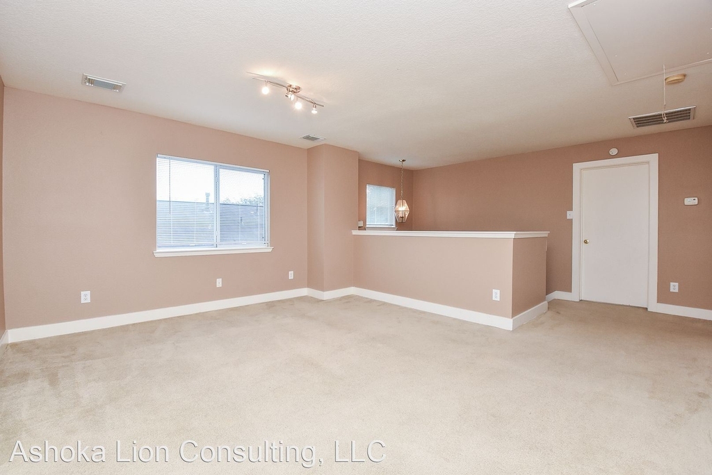 5718 Silver Oak - Photo 11