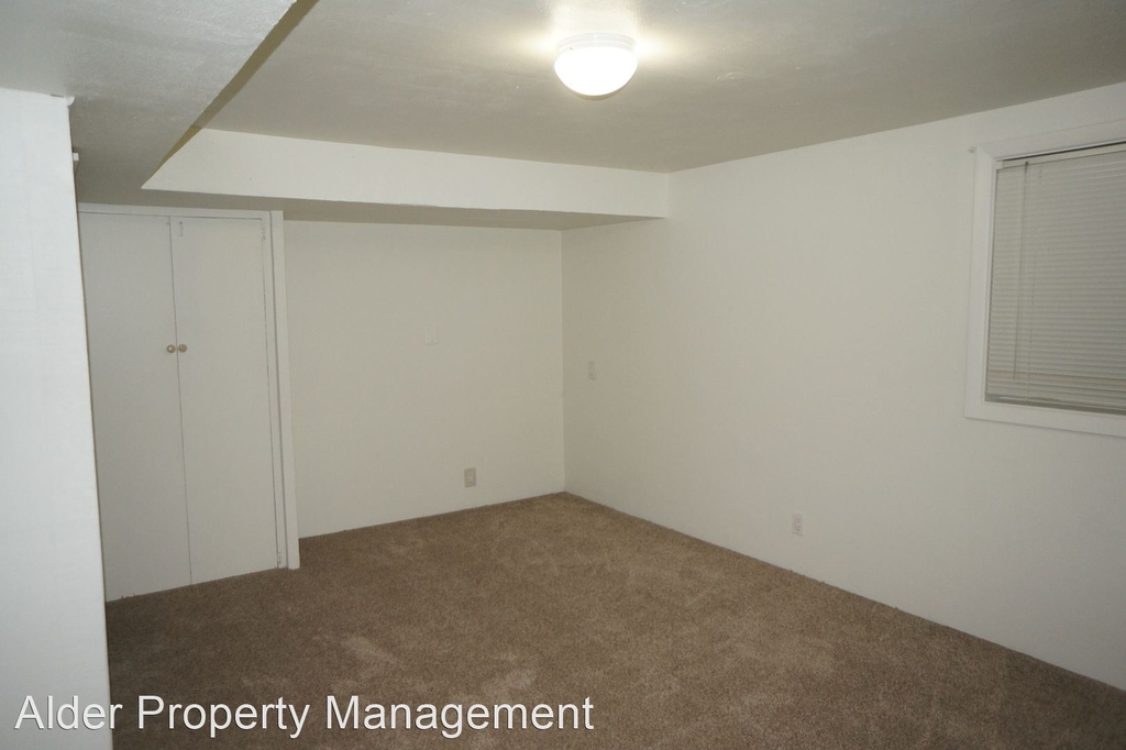 8236 Sw 3rd Ave. - Photo 22