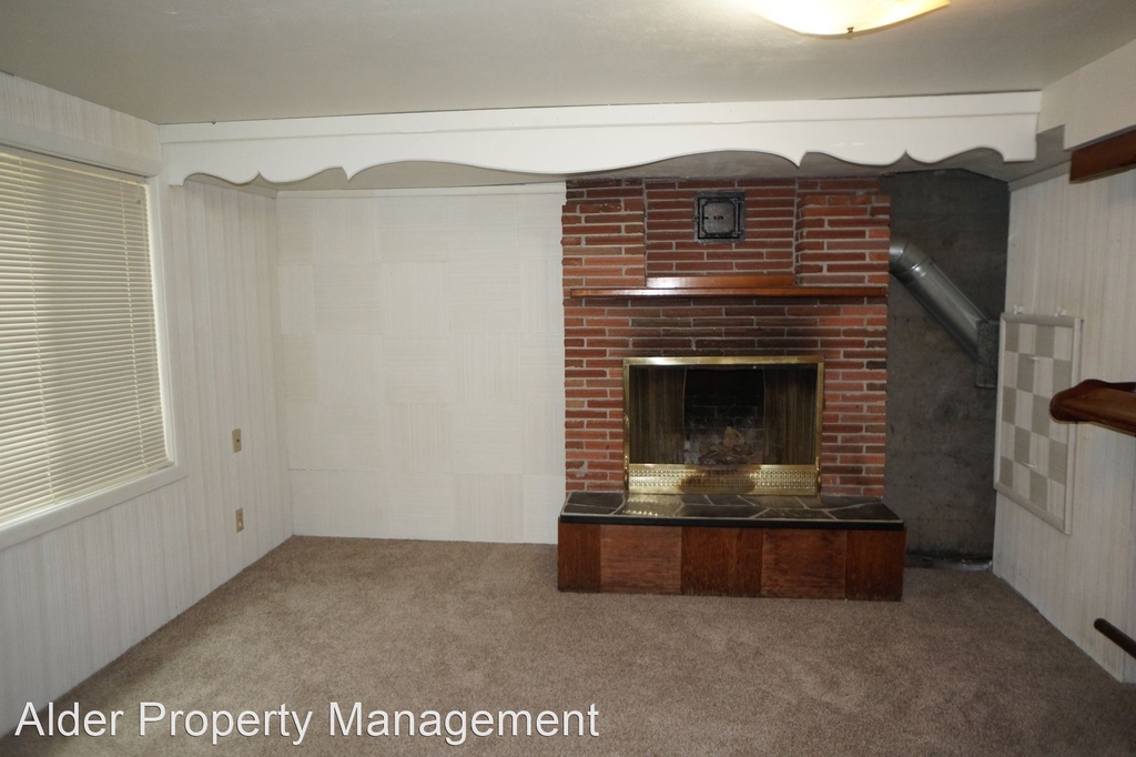 8236 Sw 3rd Ave. - Photo 20