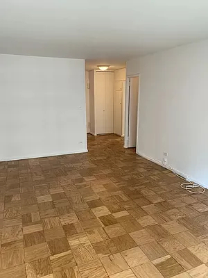 East 46th Street - Photo 1
