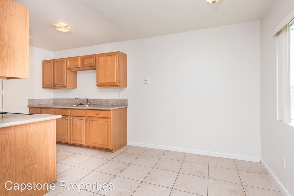 1386 N. Cuyamaca Street - Photo 11