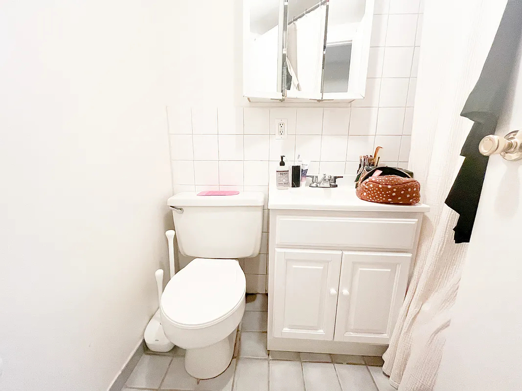 690 Greenwich Street - Photo 6