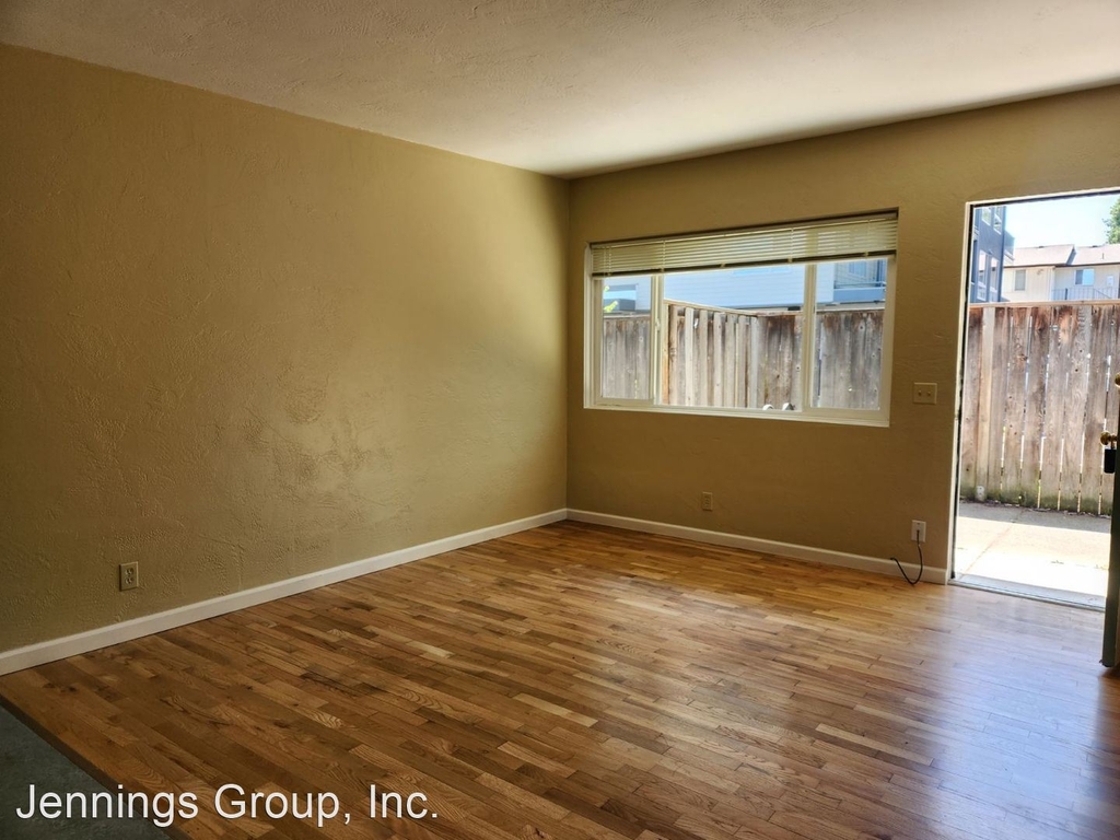 2950 Willamette Street - Photo 1