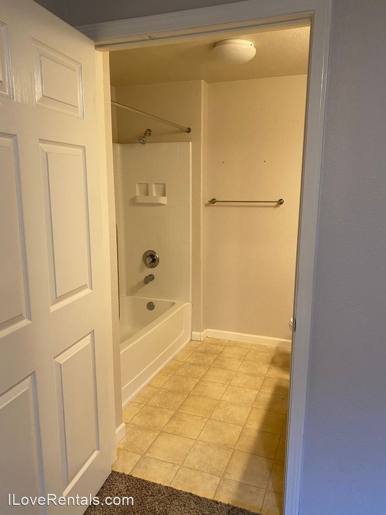 10001 Woodcreek Oaks Blvd #115 - Photo 11