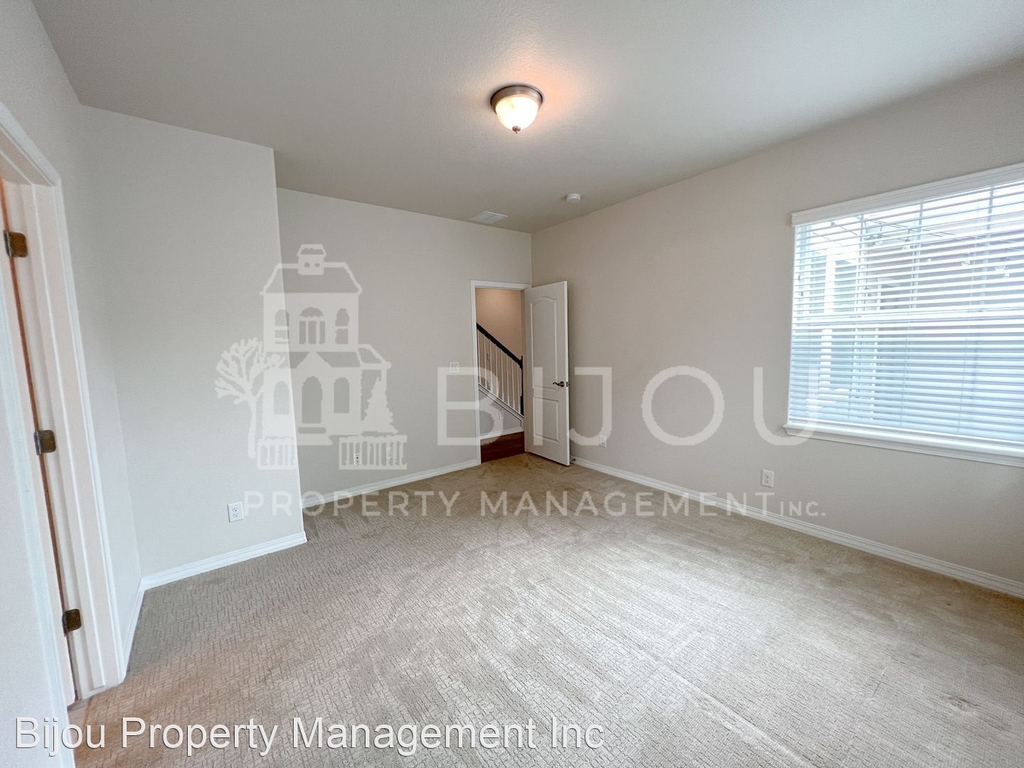 1167 Solitaire St. - Photo 15