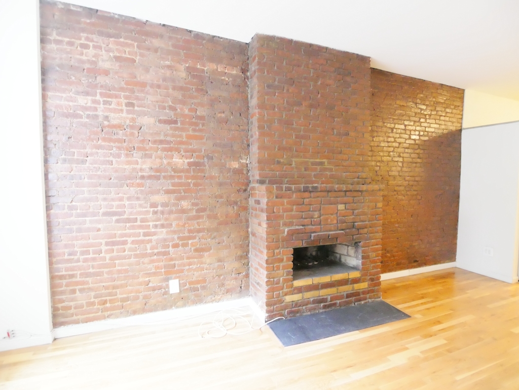 425 East 77th Street - Photo 1