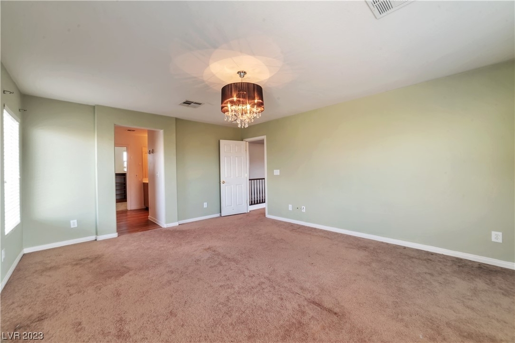 10424 Holloway Heights Avenue - Photo 20