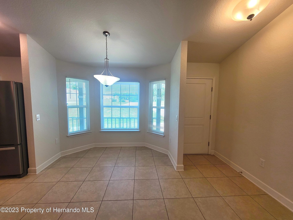 5296 Deltona Boulevard - Photo 4