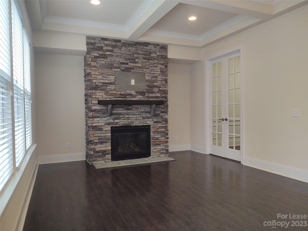 10707 Campbell Commons Way - Photo 6