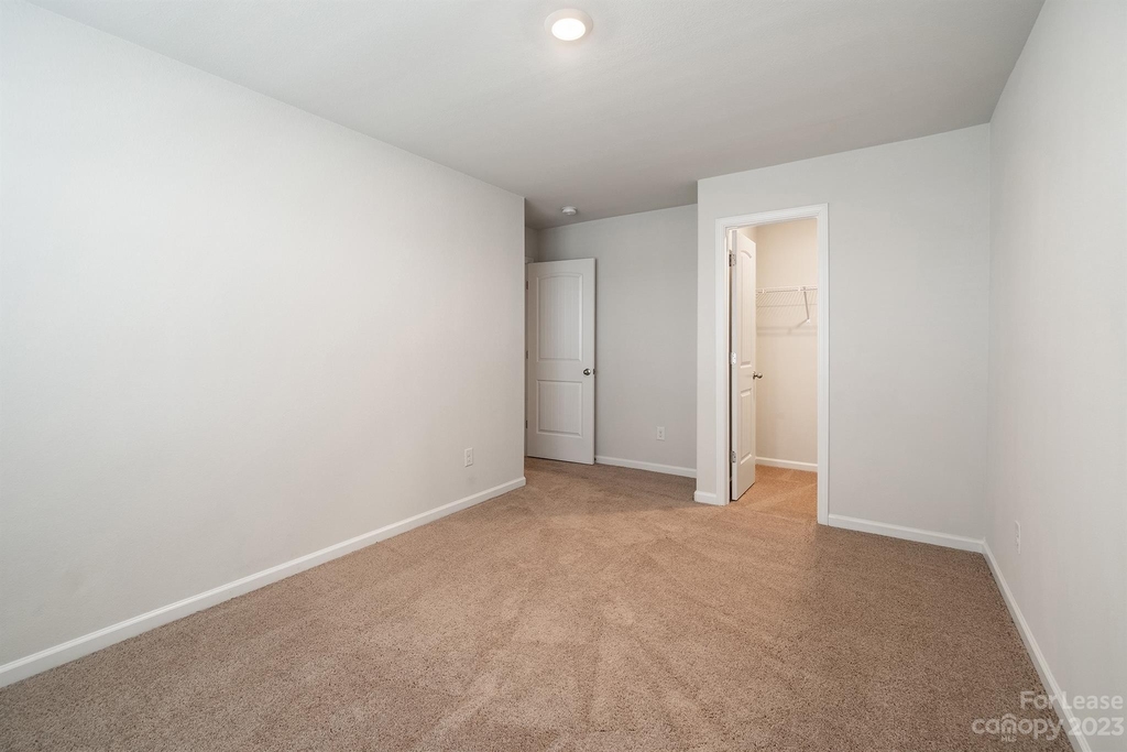 1215 Culver Spring Way - Photo 29