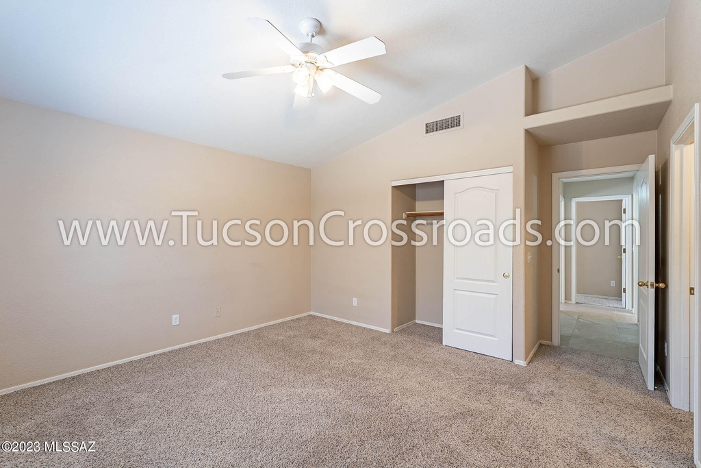 4504 W Sun Quest Street - Photo 23