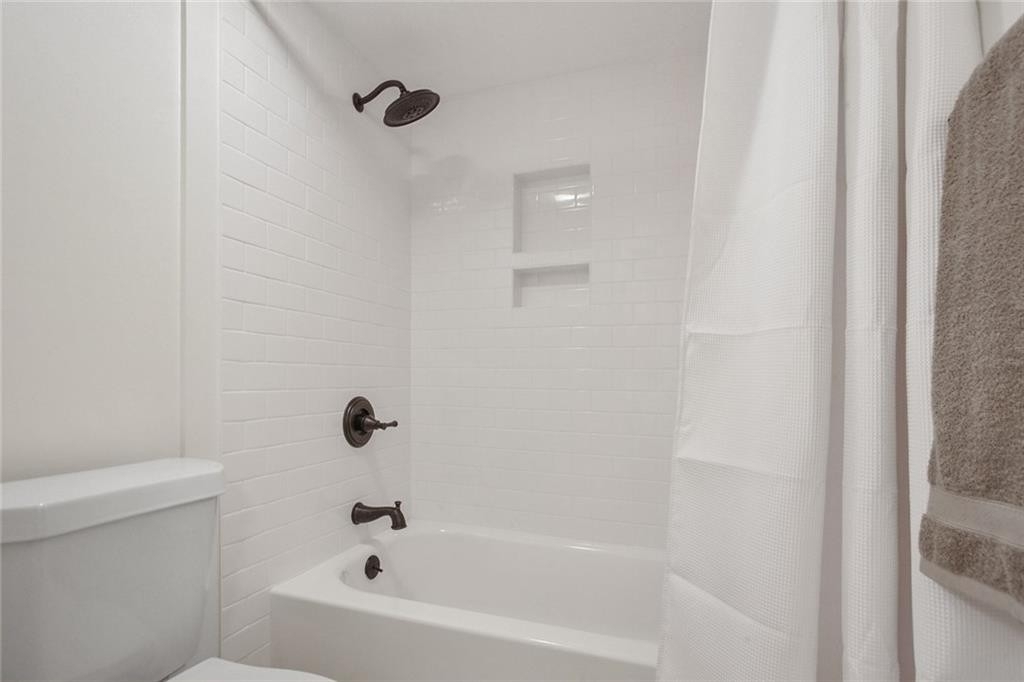 35 Chaumont Square Nw - Photo 23