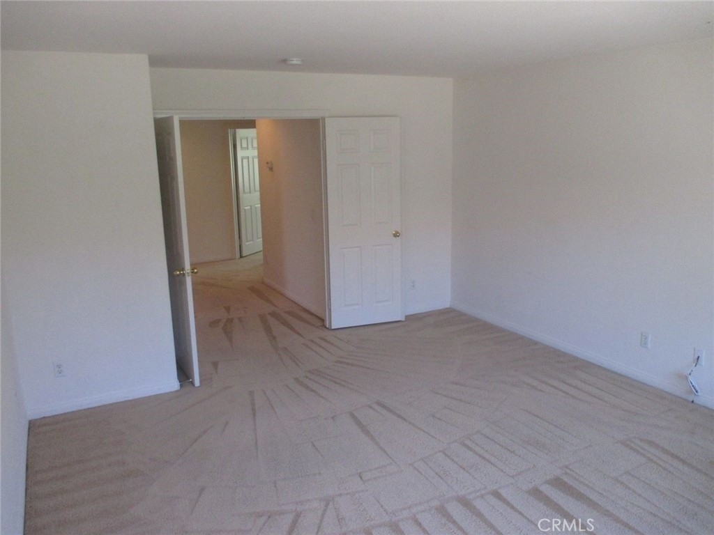 23770 Black Canyon Drive - Photo 33