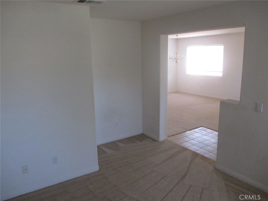 23770 Black Canyon Drive - Photo 5