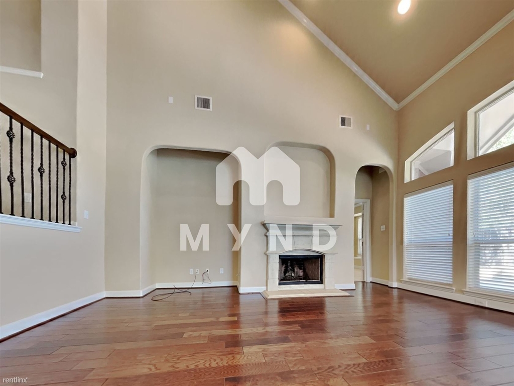 150 Pinto Point Pl - Photo 1