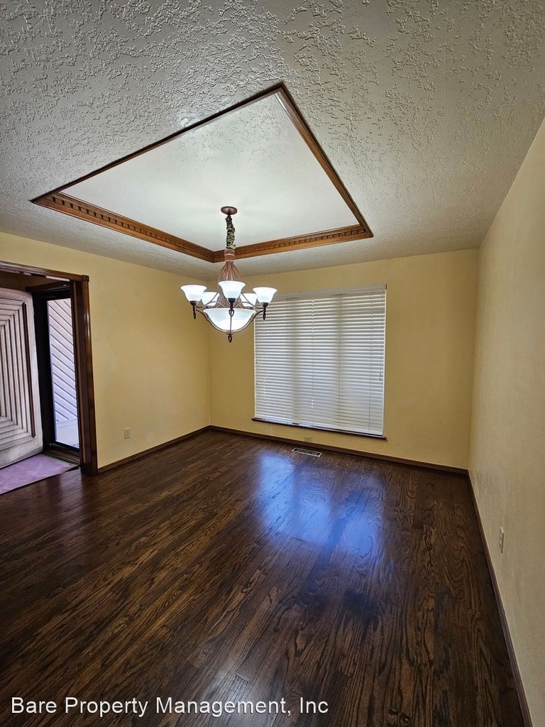 104 Nelson Park Pl - Photo 2