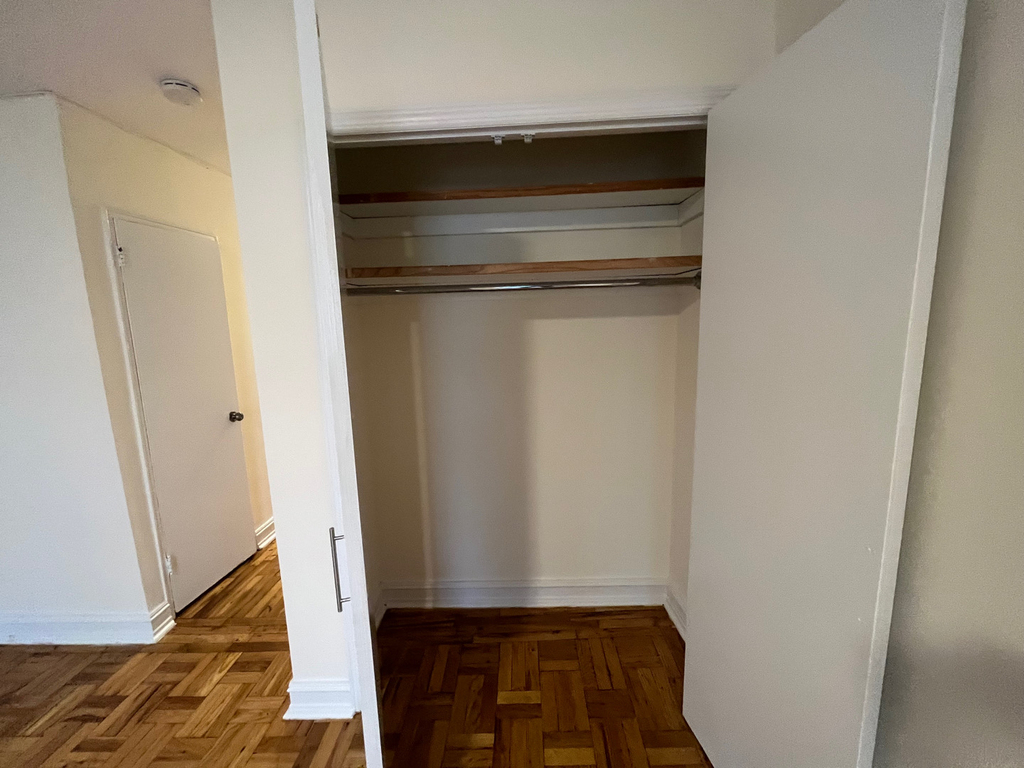 148 West 68th Street - Photo 3