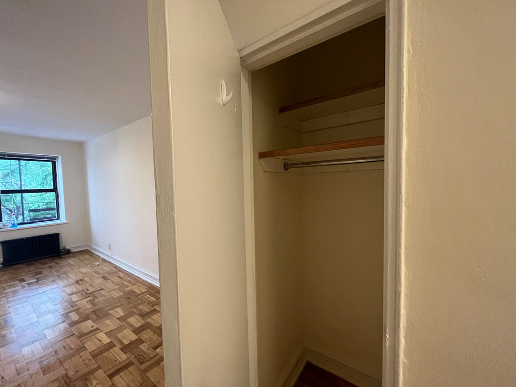 148 West 68th Street - Photo 6