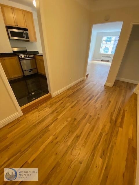 East 67th Street - Photo 6