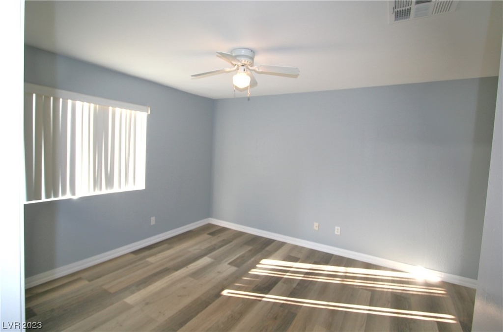 8600 W Charleston Boulevard - Photo 11