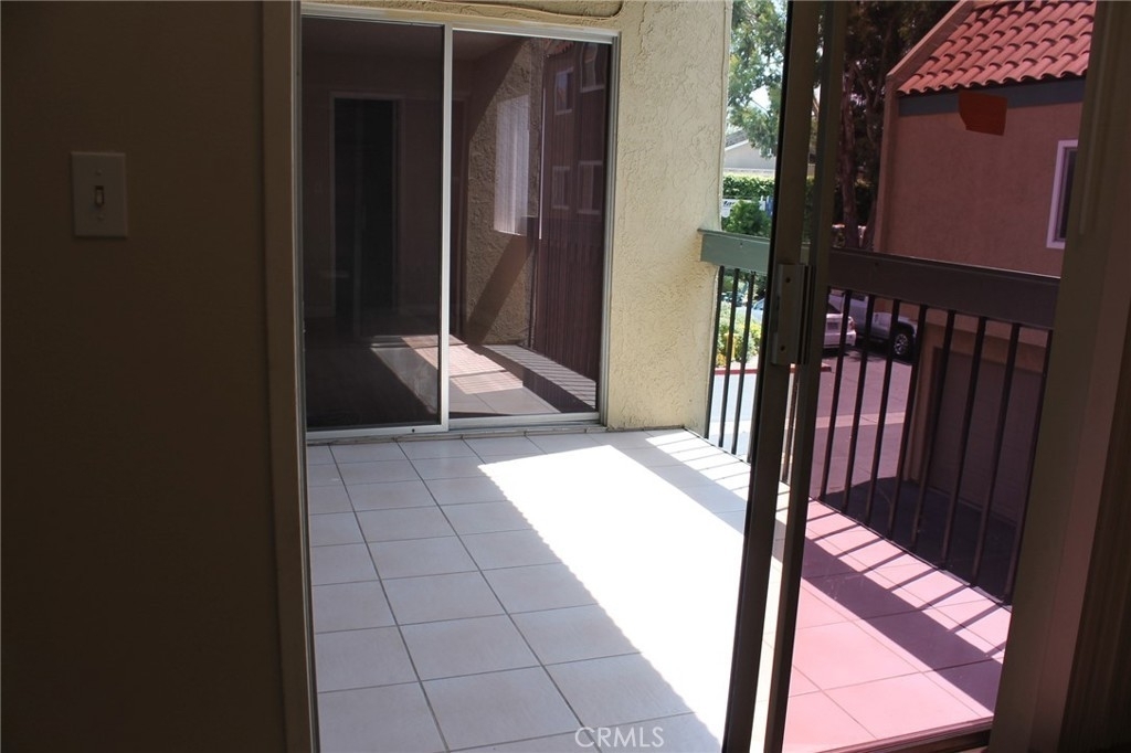 978 Palo Verde Avenue - Photo 10