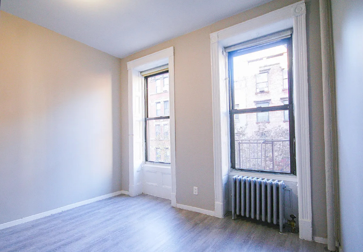 34 East 7th Street - Photo 2