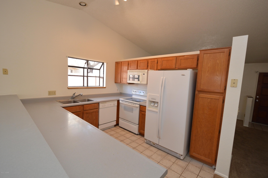 710 S Chimney Canyon Drive - Photo 3