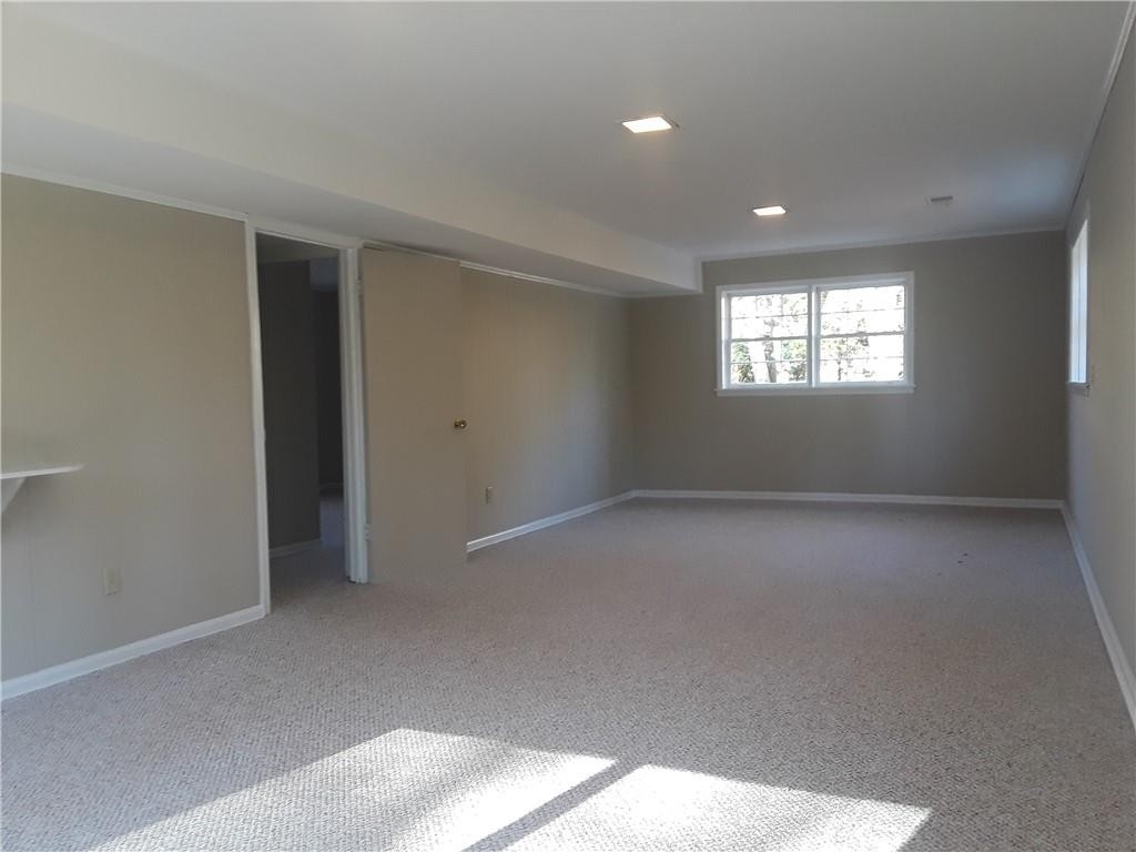 1561 Springfield Court - Photo 21