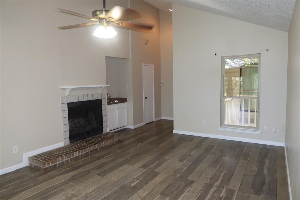 7107 Holly Hill Drive - Photo 2