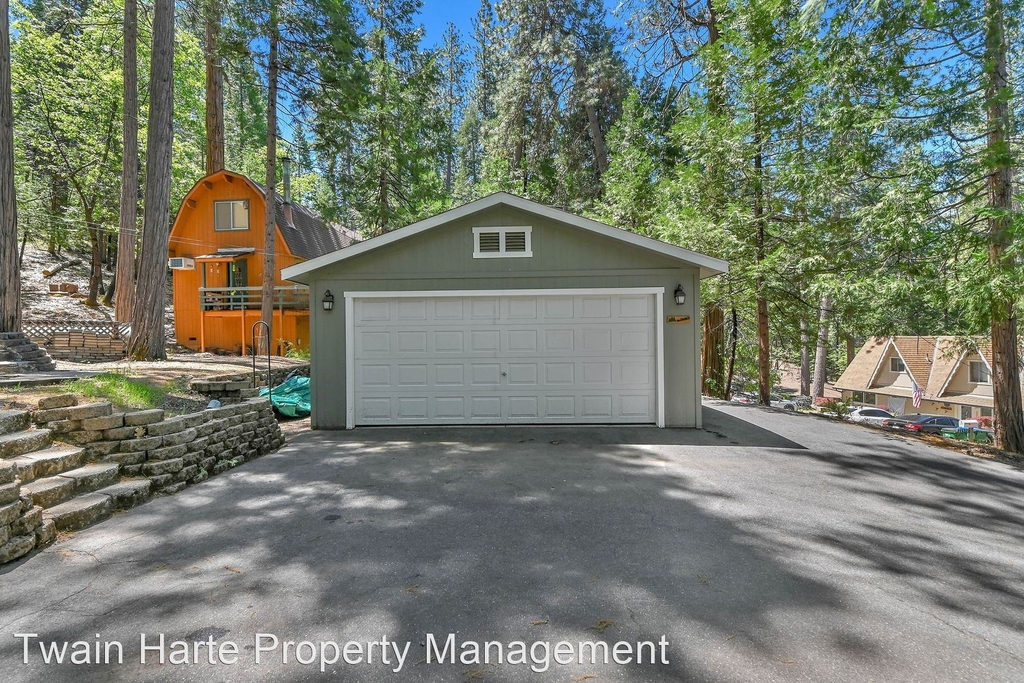 22583 Spruce Drive - Photo 68