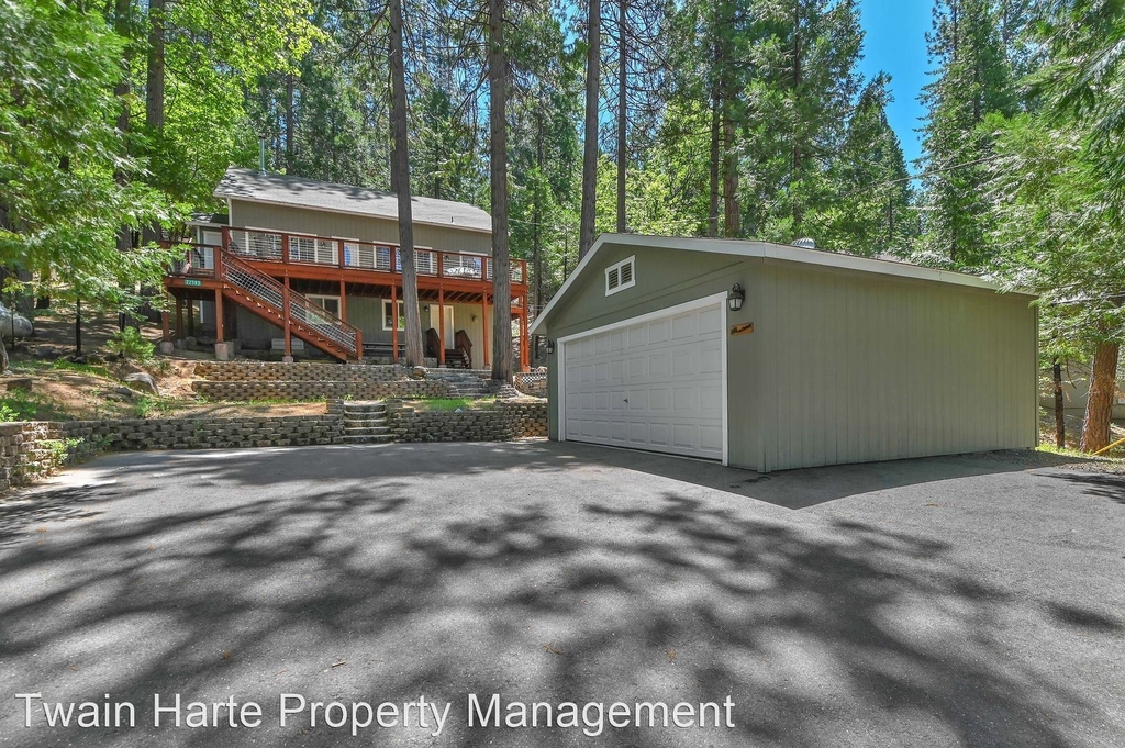 22583 Spruce Drive - Photo 57