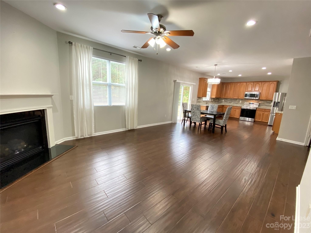 7306 Lamplighter Close Drive - Photo 1