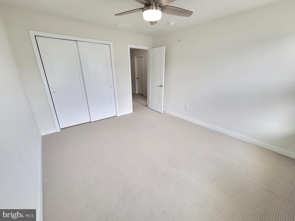 423 Wynstone Court - Photo 21