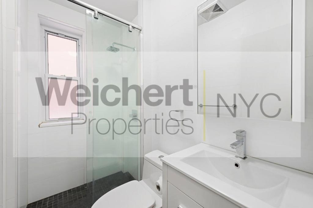 584 West 152nd Street - Photo 4