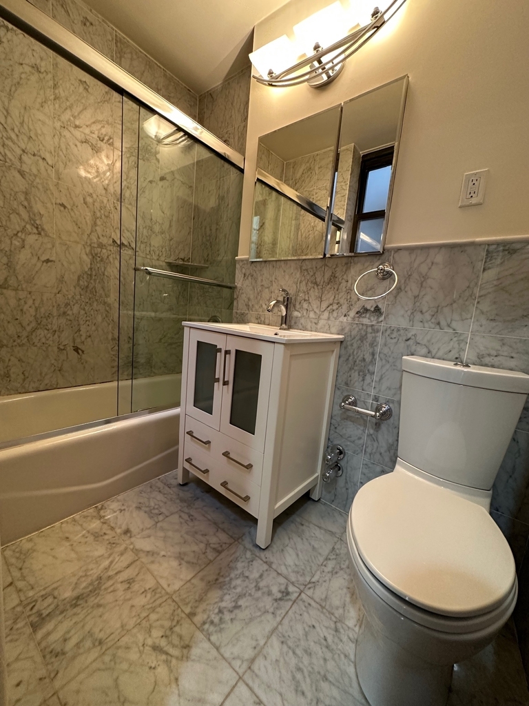 West 68th Street and Amsterdam Aevenue - Photo 3