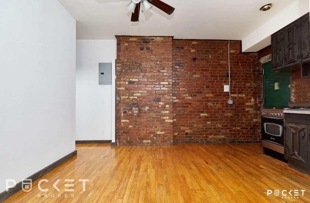 520 East 14th Street - Photo 3