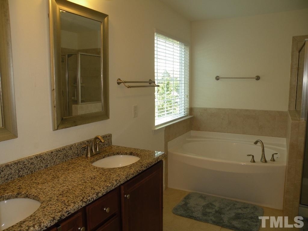 5724 Hurkett Court - Photo 14