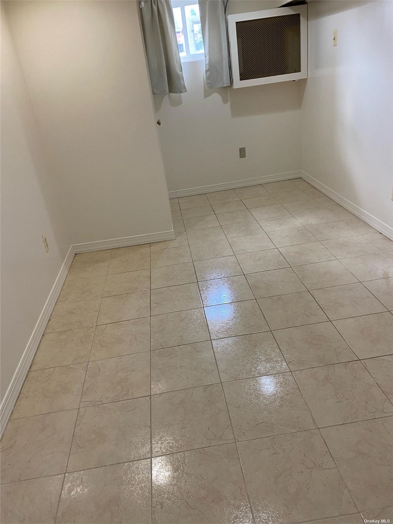 114-33 204th Street - Photo 1