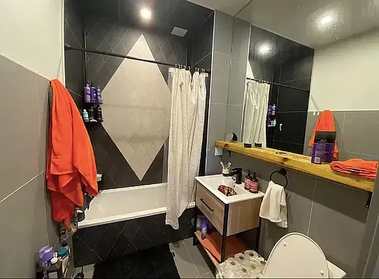 223 Manhattan Avenue - Photo 4