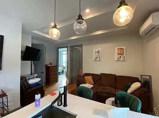 223 Manhattan Avenue - Photo 1