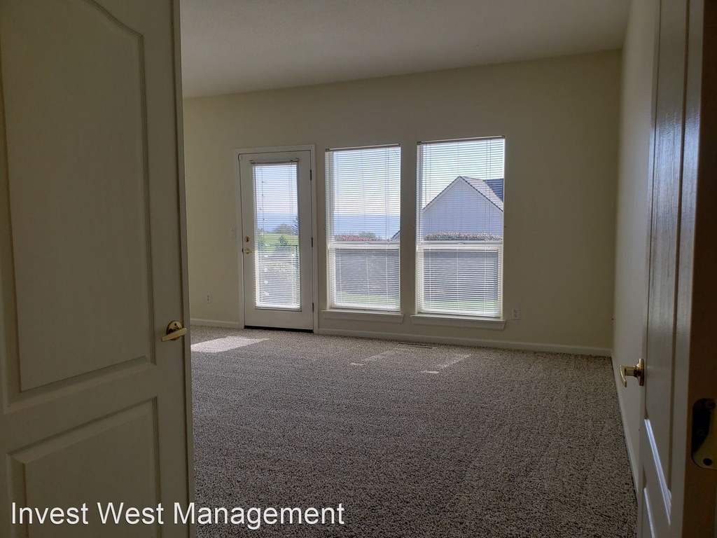 3107 Se 300th Avenue - Photo 13