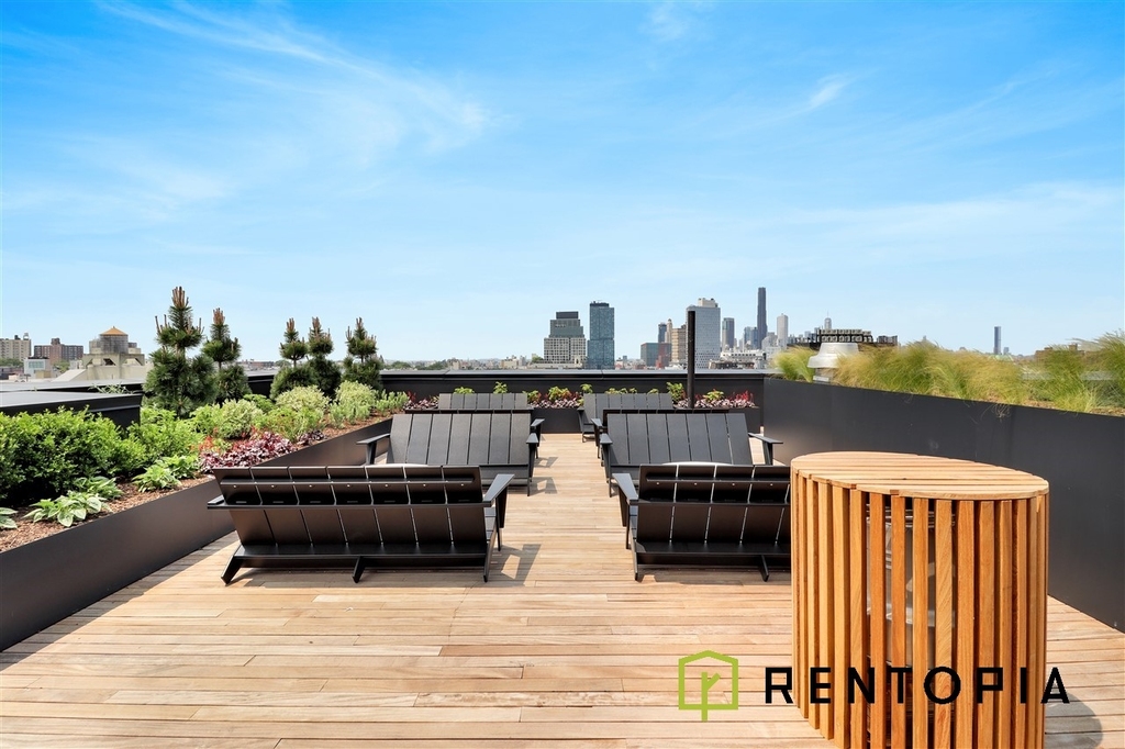 1010 Pacific Street - Photo 16