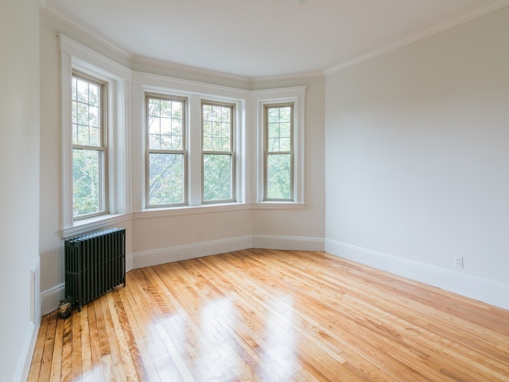 71 Babcock Street - Photo 11