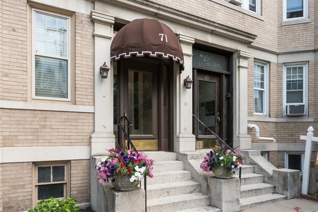 71 Babcock Street - Photo 14