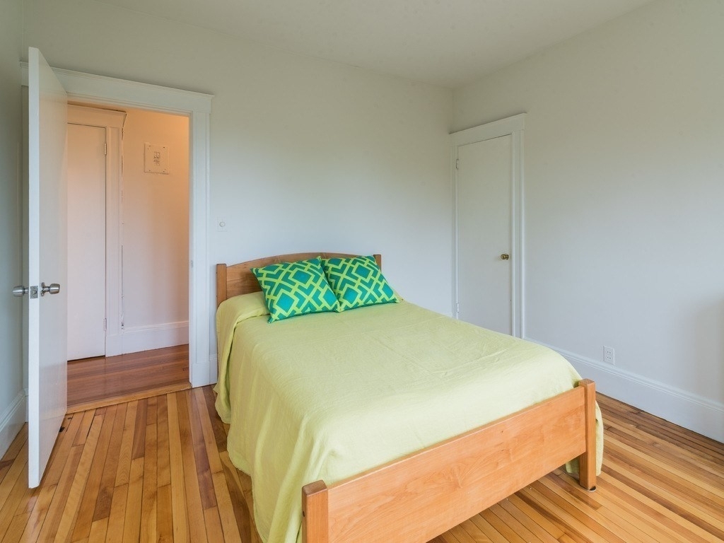71 Babcock Street - Photo 8