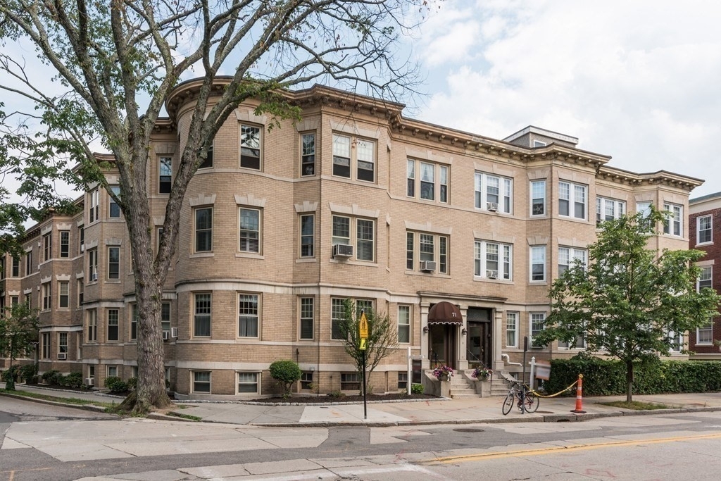 71 Babcock Street - Photo 16