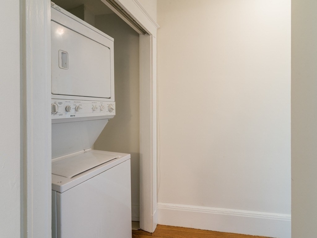 71 Babcock Street - Photo 12