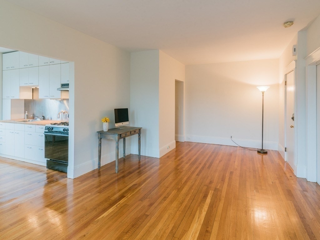 71 Babcock Street - Photo 5