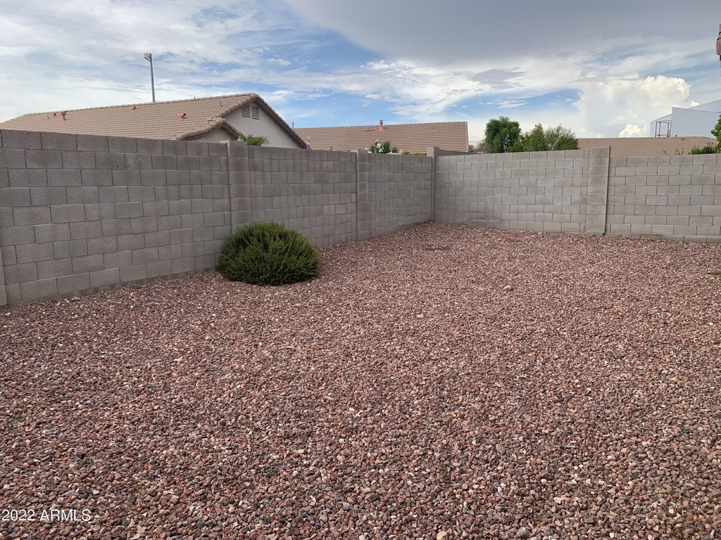 20962 N 84th Drive - Photo 6